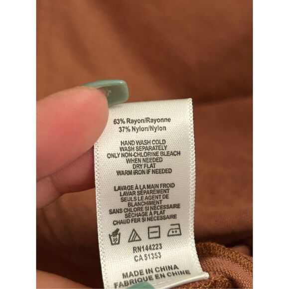 Bishop + Young ruffle sleeve top size M - Picture 4 of 6